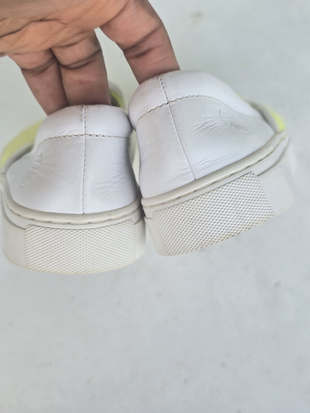 Tory Sport Yellow Tennis Ball Slip On Sneakers Loafers White Leather Sz 6.5M - Picture 6 of 15